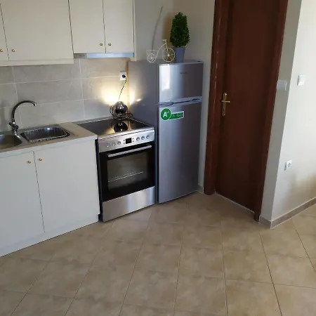 Leonidas Greecegrandtour Villa *
