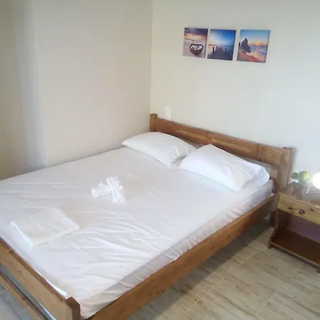 Leonidas Greecegrandtour Villa *