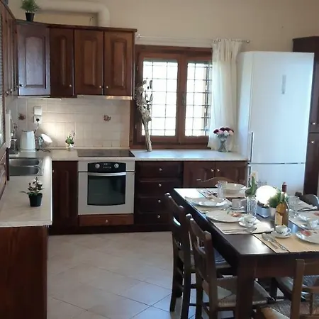 Leonidas Greecegrandtour Villa *